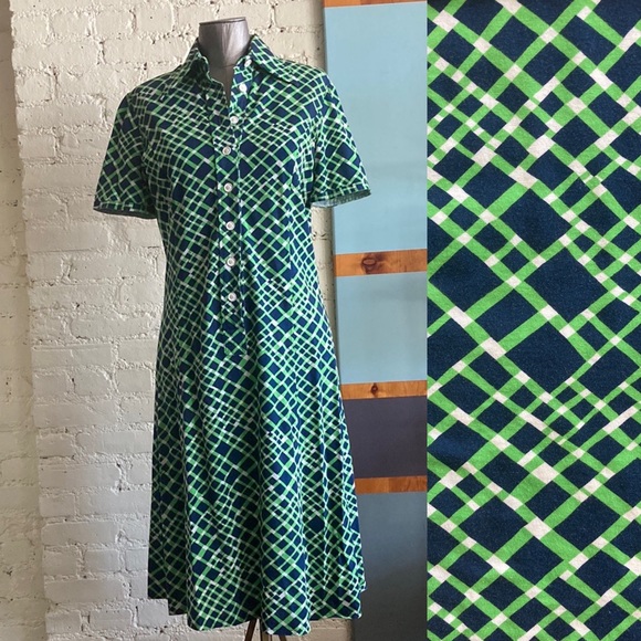 Vintage Dresses & Skirts - Vintage 70s 80s dagger collar sporty polo midi dress